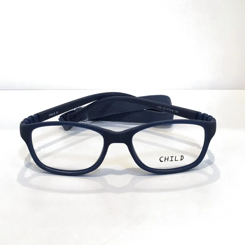 Child 1252 C2